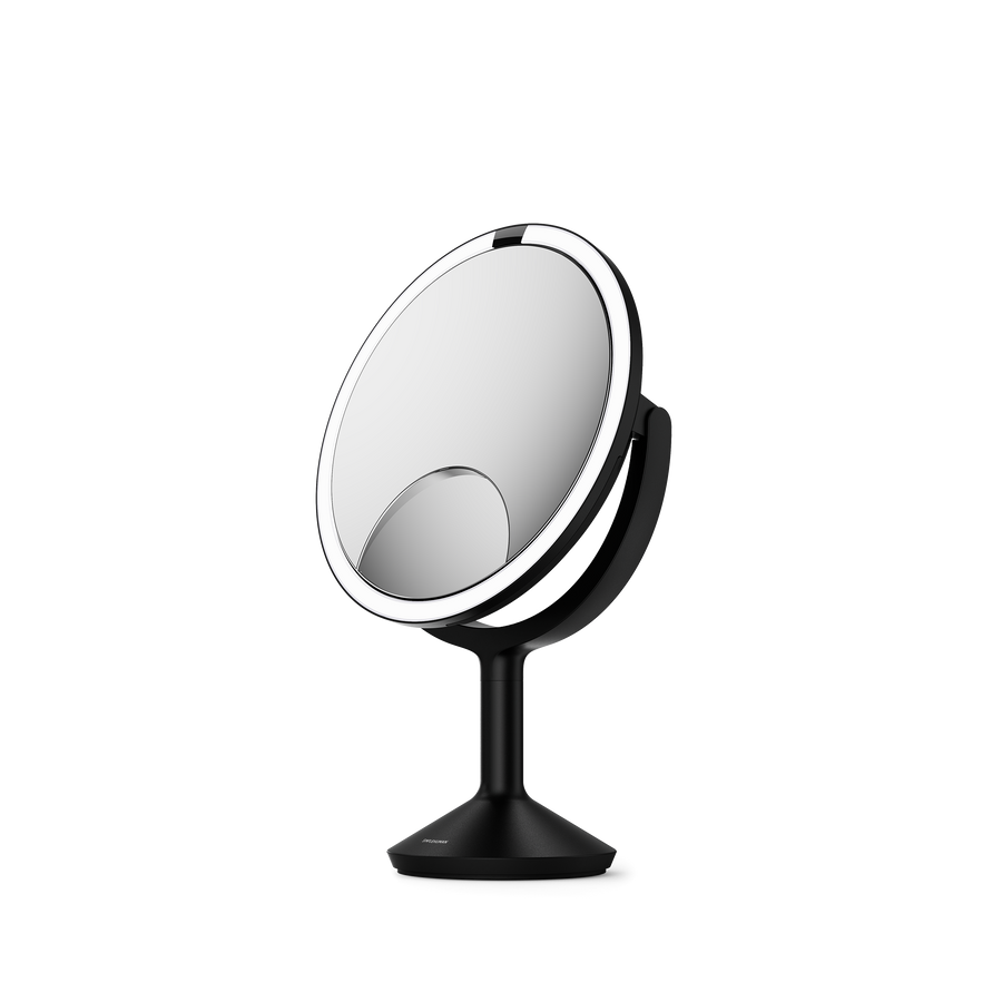 Simplehuman's Sensor Mirror Trio Max Matte Black, Angled View showcasing 1x and 10x zoom.